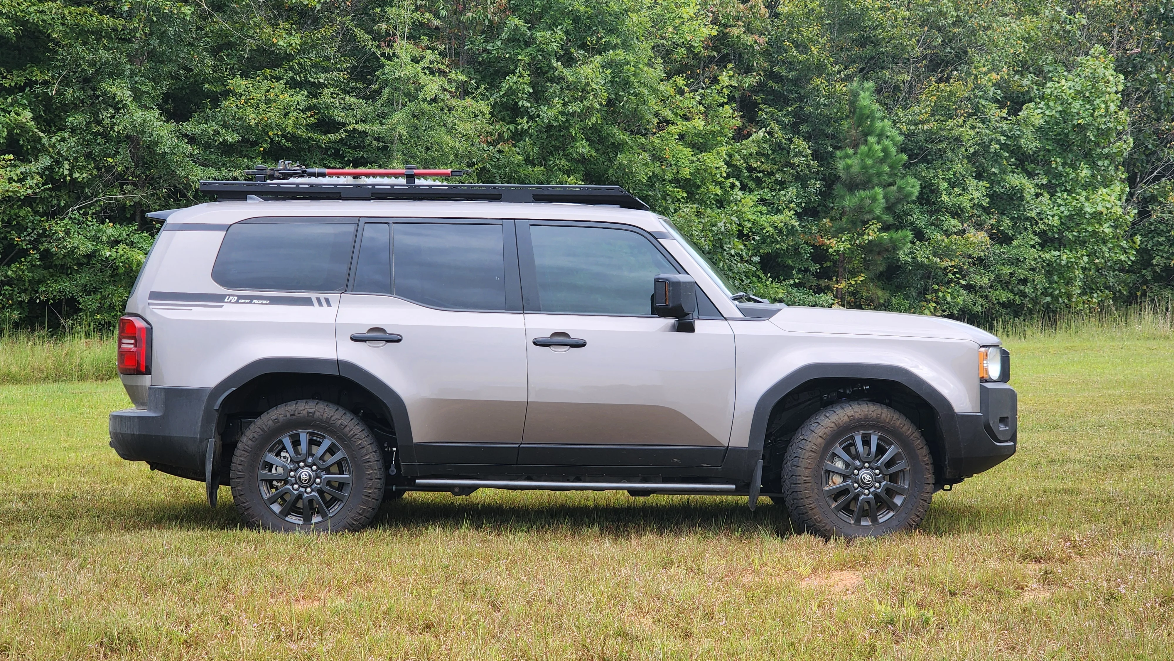 Ruggedized Aluminum Low Profile Rack - 250 Series Land Cruiser (2024+) - Image 6